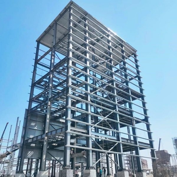 An impressive PEB (Pre-engineered Building)showcasing efficient design and precision construction, representing innovation in modern architecture.